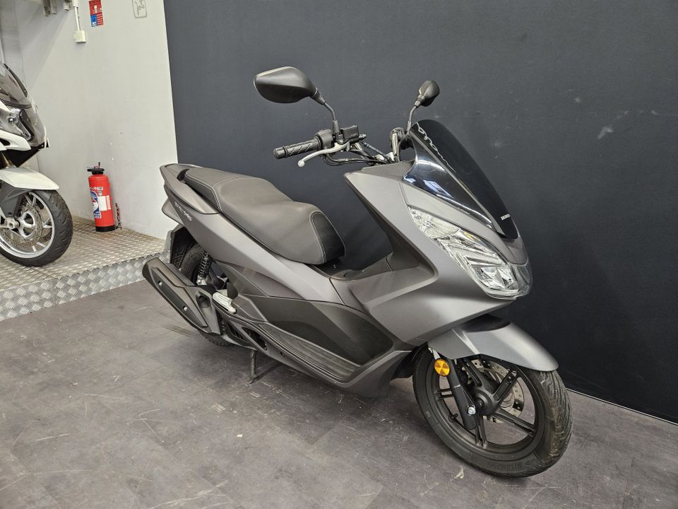 HONDA PCX 125 4
