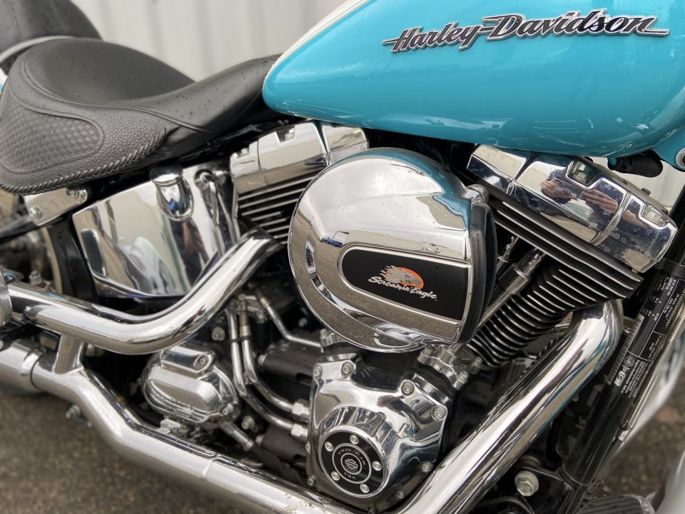 HARLEY-DAVIDSON SOFTAIL DELUXE 1690 4