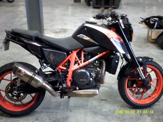 KTM 690 DUKE 4