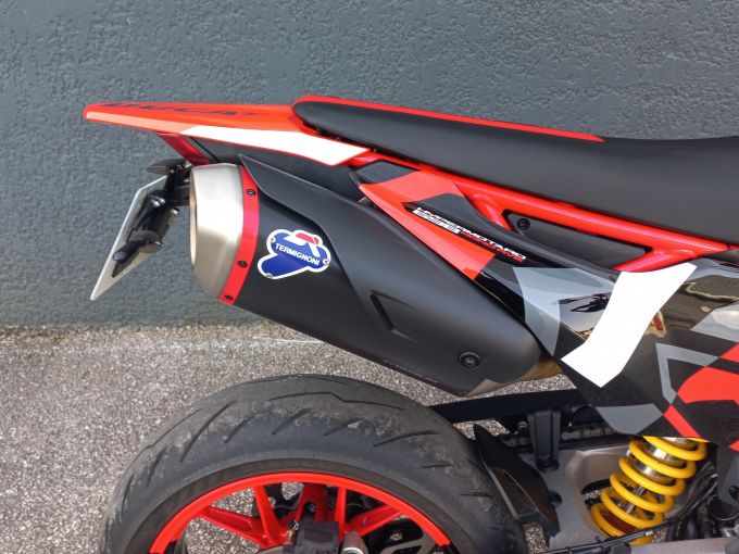 DUCATI HYPERMOTARD 698 RVE 4