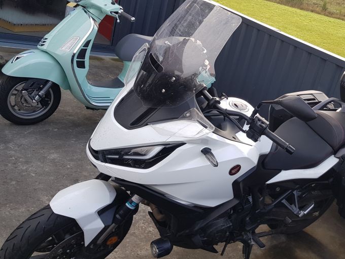 HONDA NT1100 4