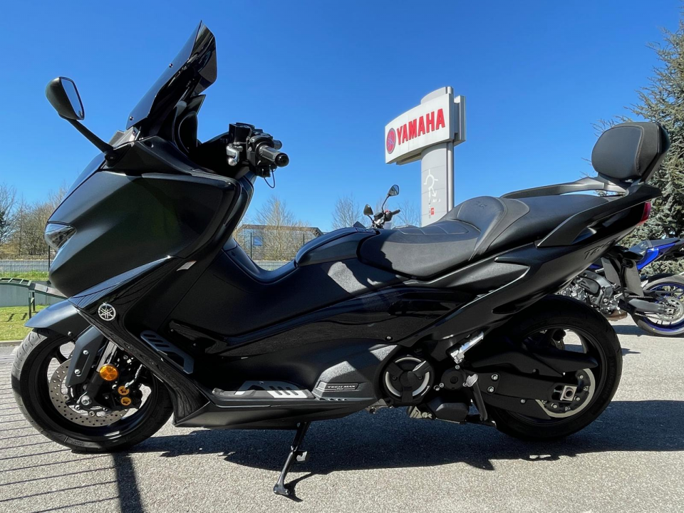 YAMAHA XP T-MAX 560 TECH MAX 4