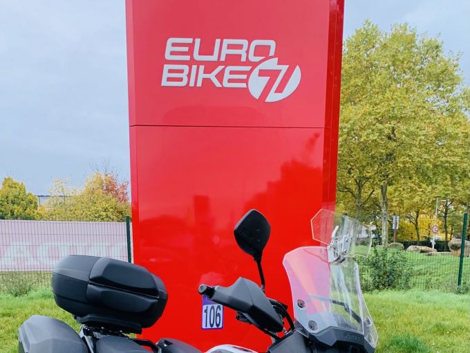 SUZUKI DL V-STROM 650A 4