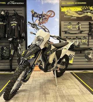 TRIUMPH TF 250 E - 2025