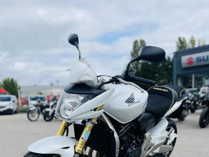 HONDA CB 600 HORNET 4