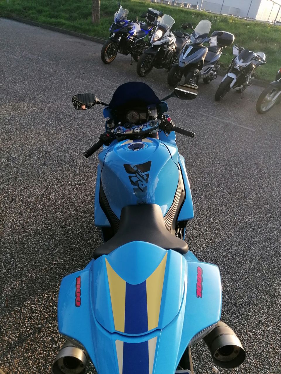 SUZUKI GSX-R 1000 R 4