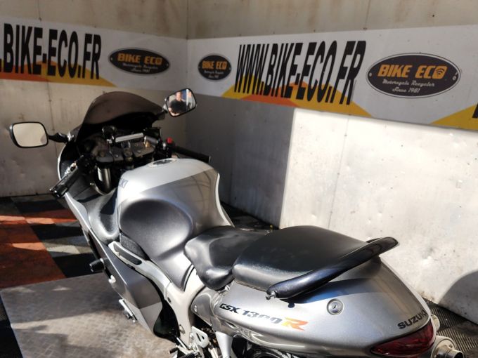 SUZUKI GSX-R 1300 HAYABUSA 4