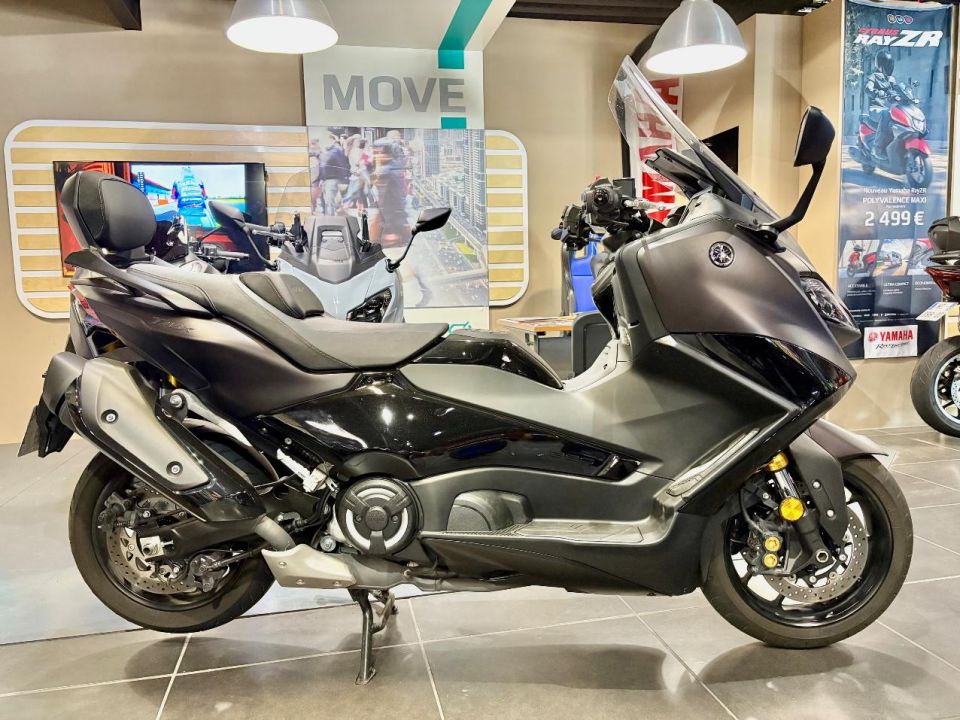 YAMAHA XP T-MAX 560 TECH MAX 4