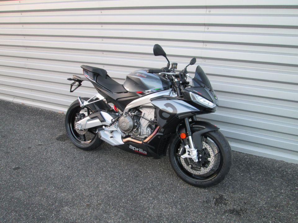 APRILIA TUONO 660 4