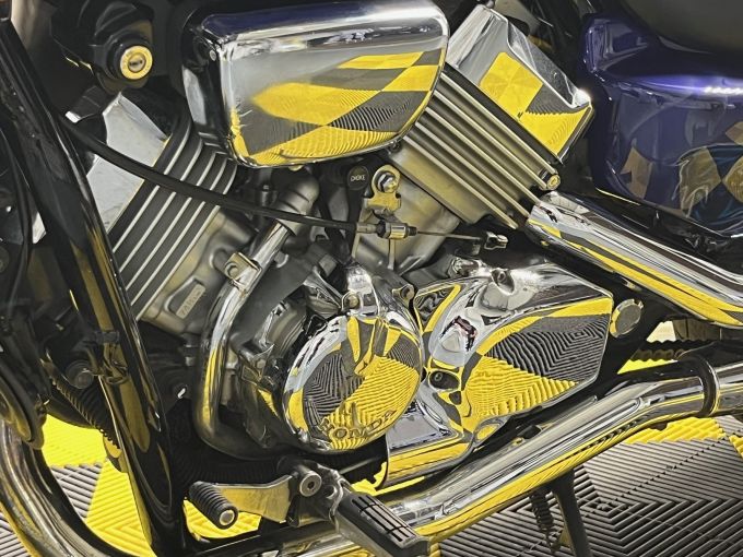 HONDA VFC 4