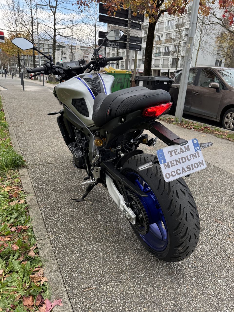 YAMAHA MT-09 SP 4