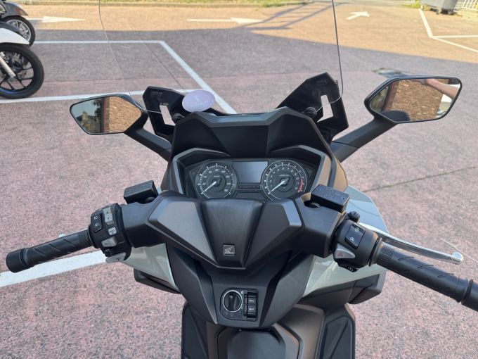 HONDA NSS FORZA 125 4
