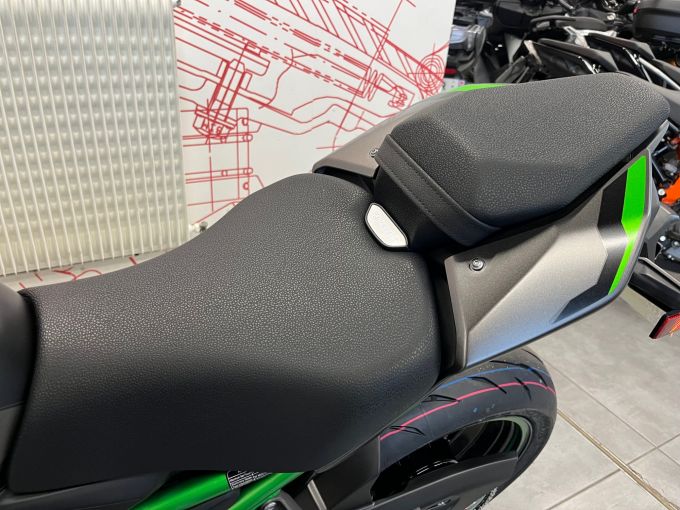 KAWASAKI Z 900 4