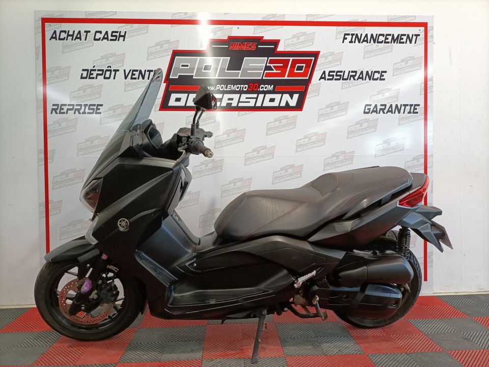 YAMAHA X-MAX 125 4
