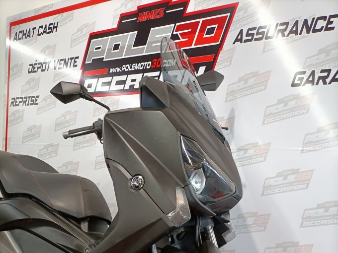 YAMAHA X-MAX 125 4
