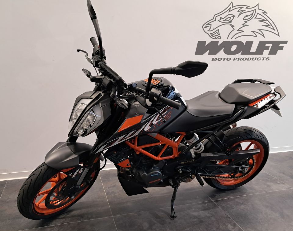 KTM 125 DUKE ABS 4
