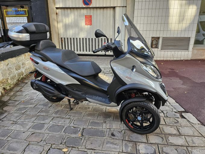 PIAGGIO MP3 350 4