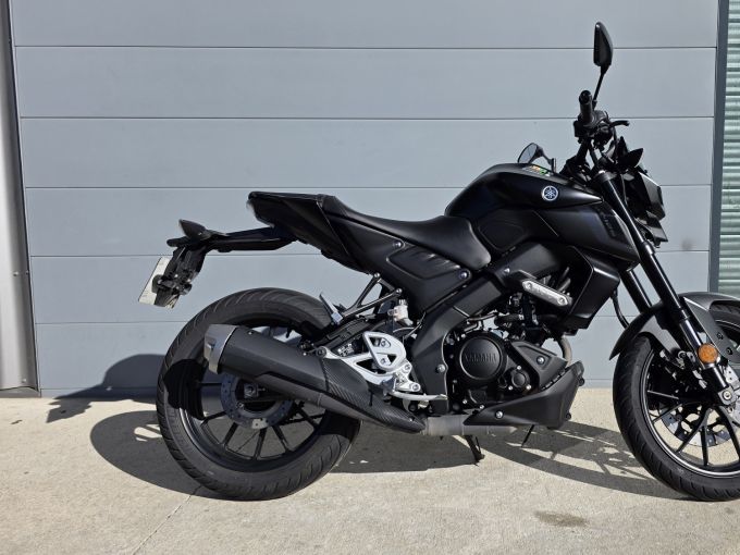 YAMAHA MT-125 ABS 4