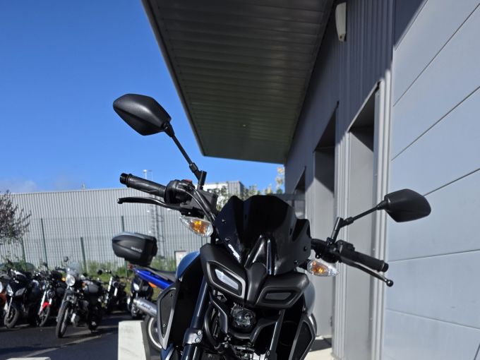 YAMAHA MT-125 ABS 4