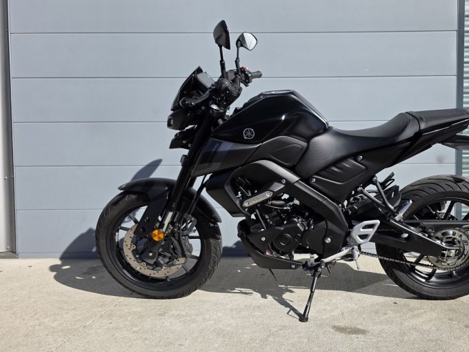 YAMAHA MT-125 ABS 4