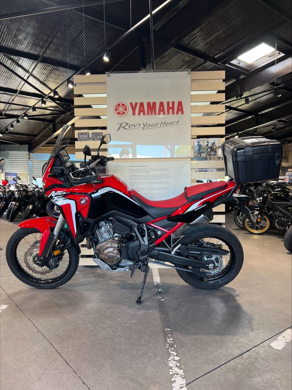 HONDA Africa Twin CRF1100L 4