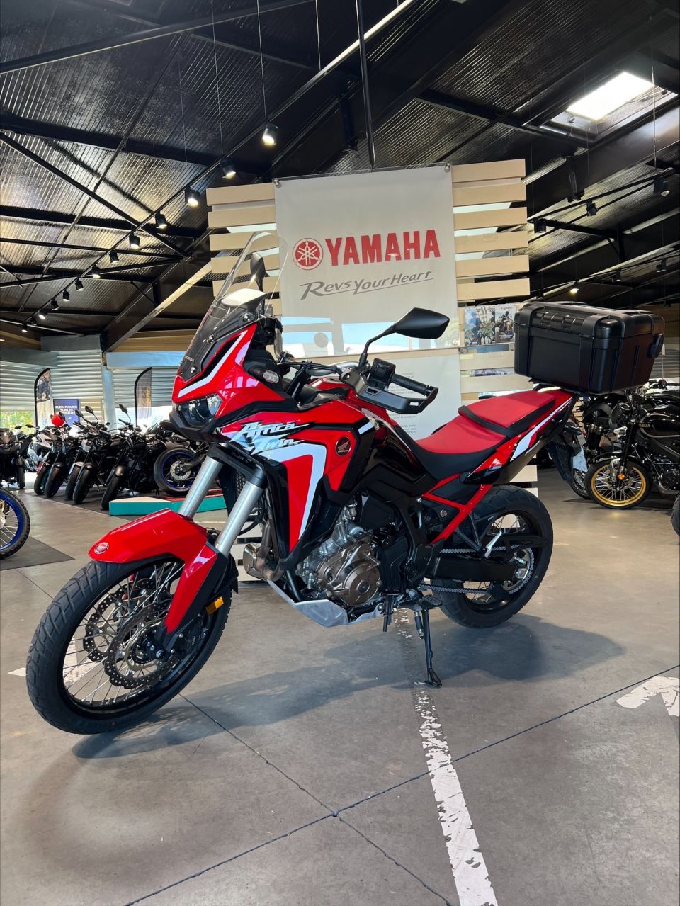 HONDA Africa Twin CRF1100L 4