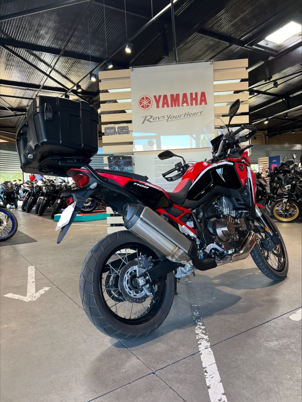 HONDA Africa Twin CRF1100L 4
