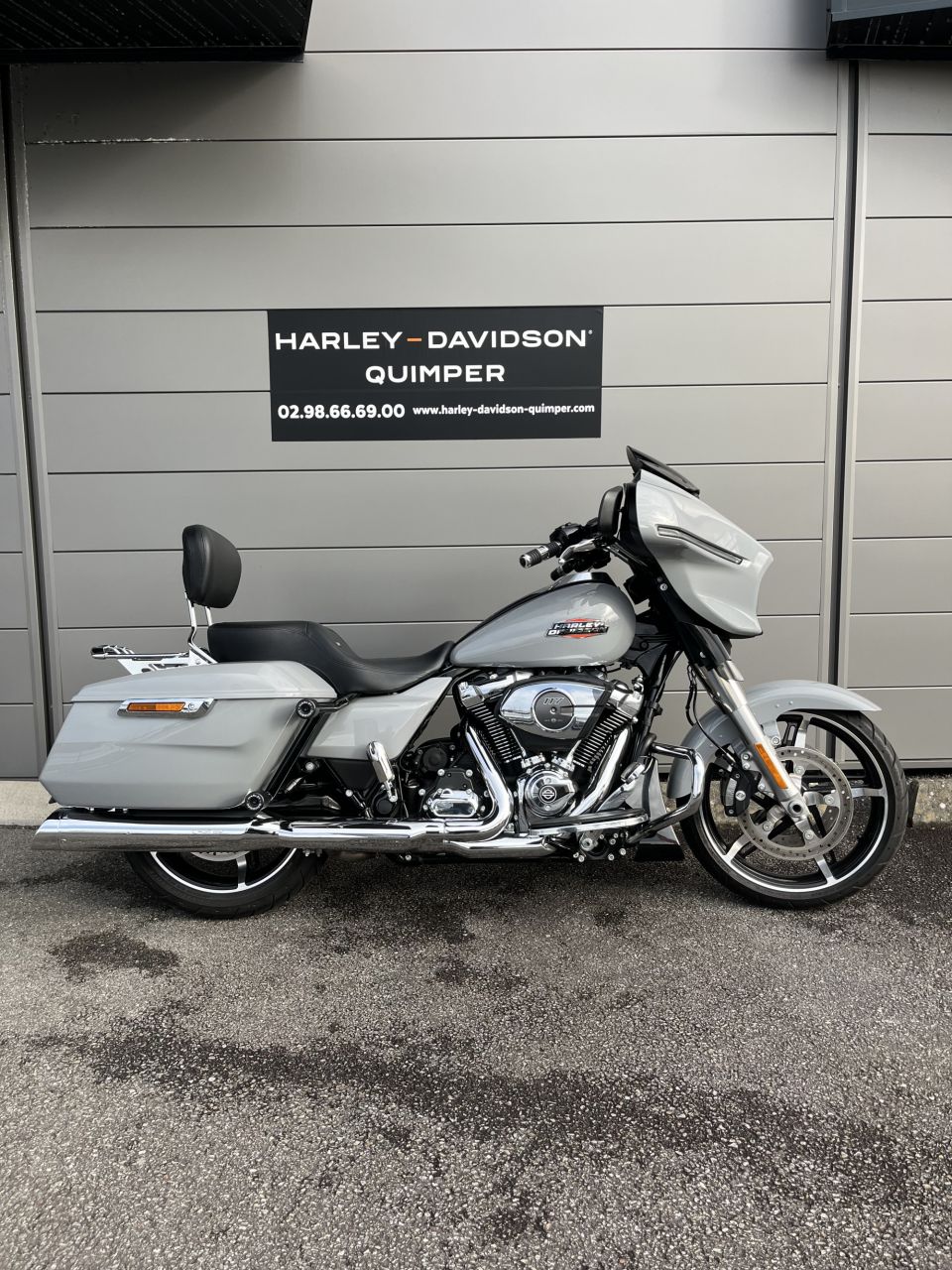 HARLEY-DAVIDSON TOURING STREET GLIDE 1923 4