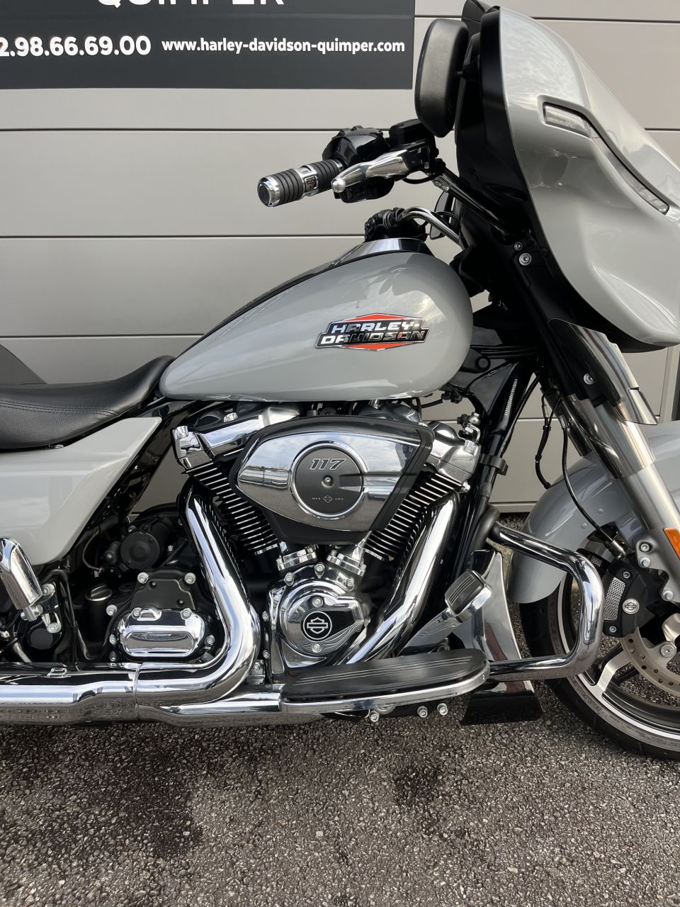 HARLEY-DAVIDSON TOURING STREET GLIDE 1923 4