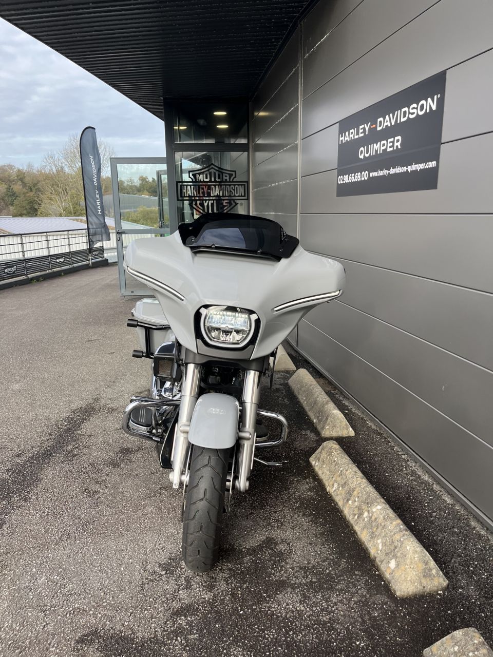 HARLEY-DAVIDSON TOURING STREET GLIDE 1923 4