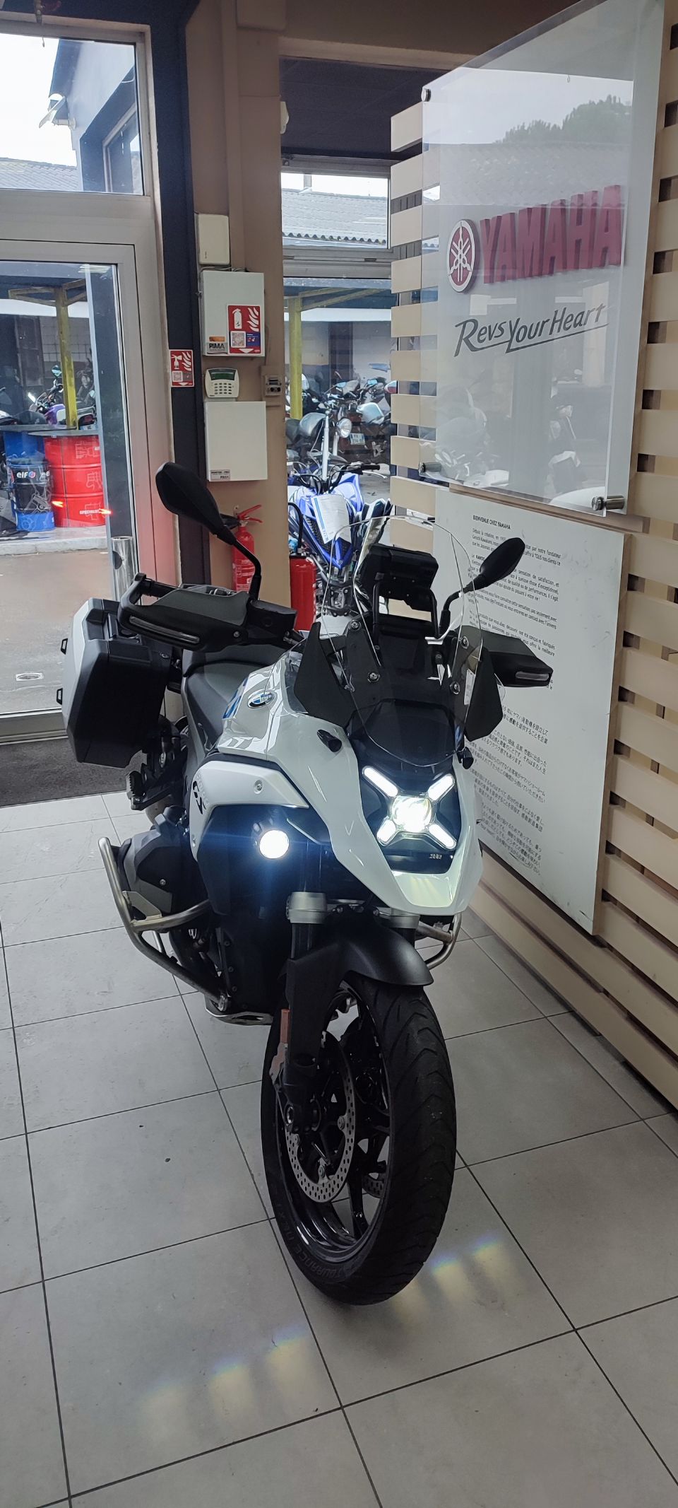 BMW R 1300 GS 4
