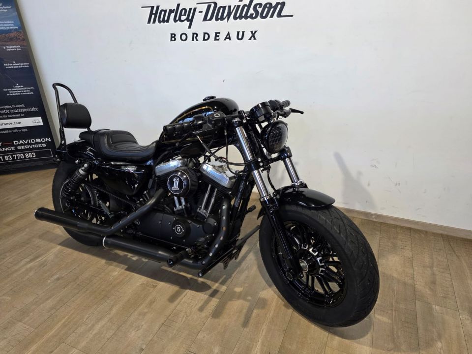 HARLEY-DAVIDSON SPORTSTER FORTY-EIGHT 1200 4