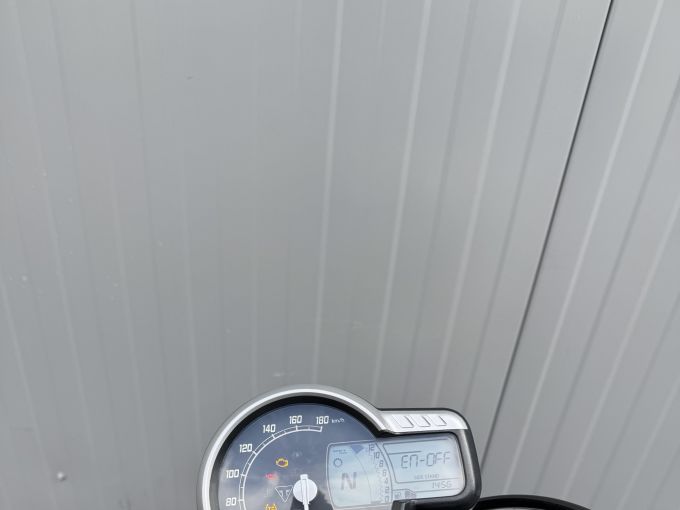TRIUMPH Scrambler 400 X 4
