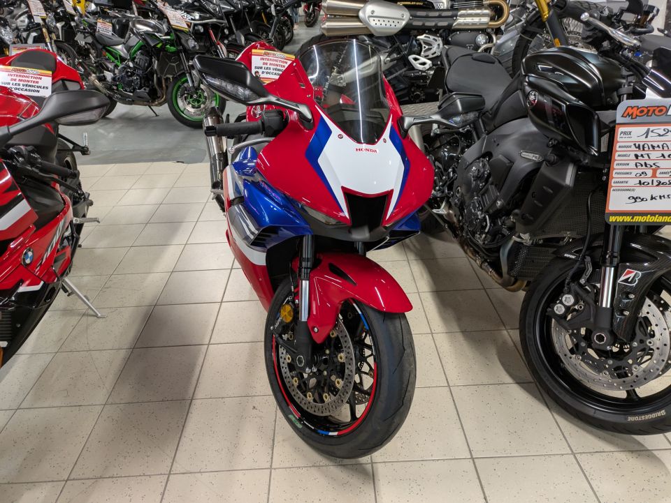 HONDA CBR 1000 RR FIREBLADE - HRC 4