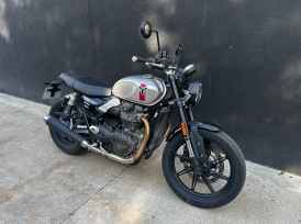 TRIUMPH SPEED TWIN 900 - 2025