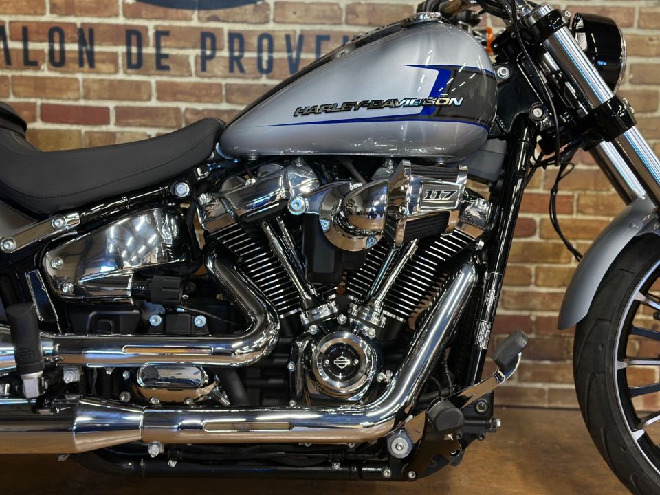 HARLEY-DAVIDSON SOFTAIL BREAKOUT 1923 4