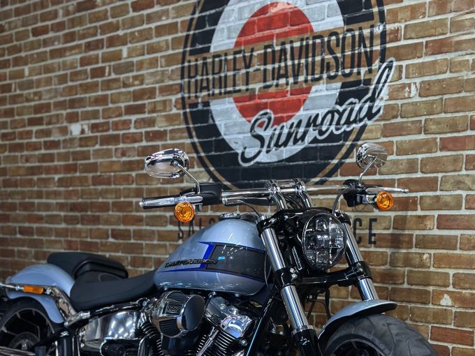 HARLEY-DAVIDSON SOFTAIL BREAKOUT 1923 4