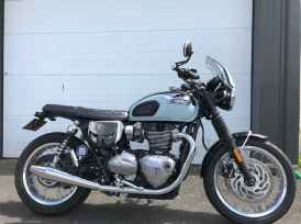 TRIUMPH BONNEVILLE T120 - 2023
