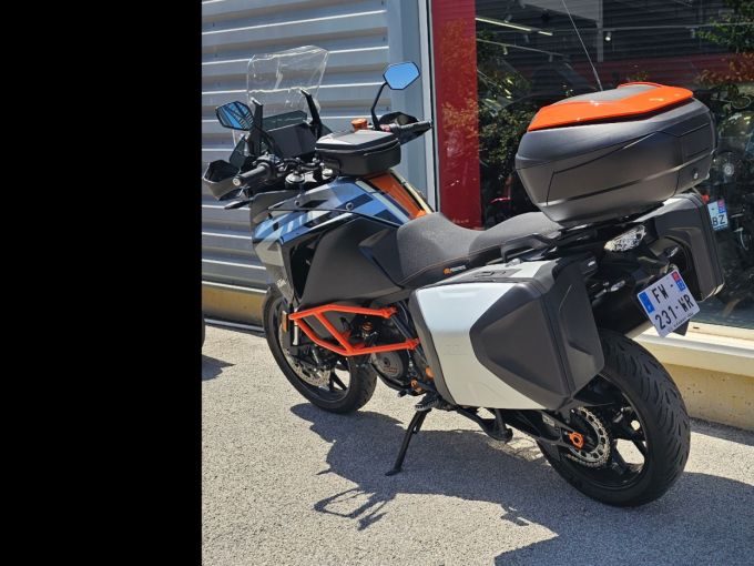 KTM 1290 ADVENTURE S AKRAPOVIC 4