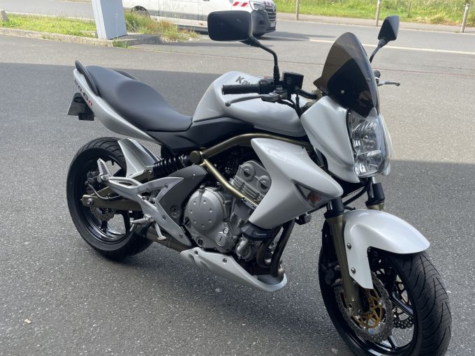 KAWASAKI ER-6 4