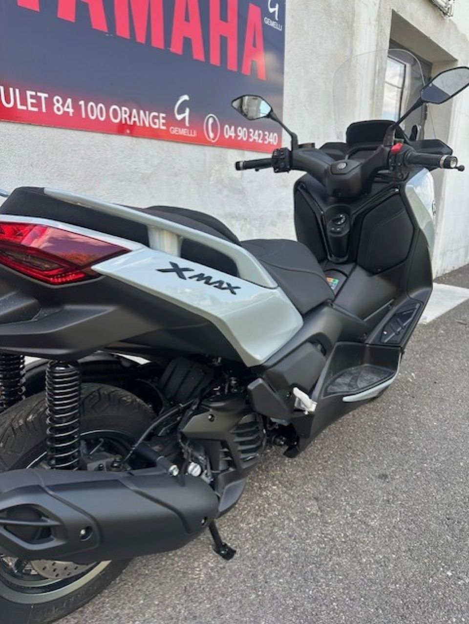 YAMAHA XMAX 125 TECH MAX 4