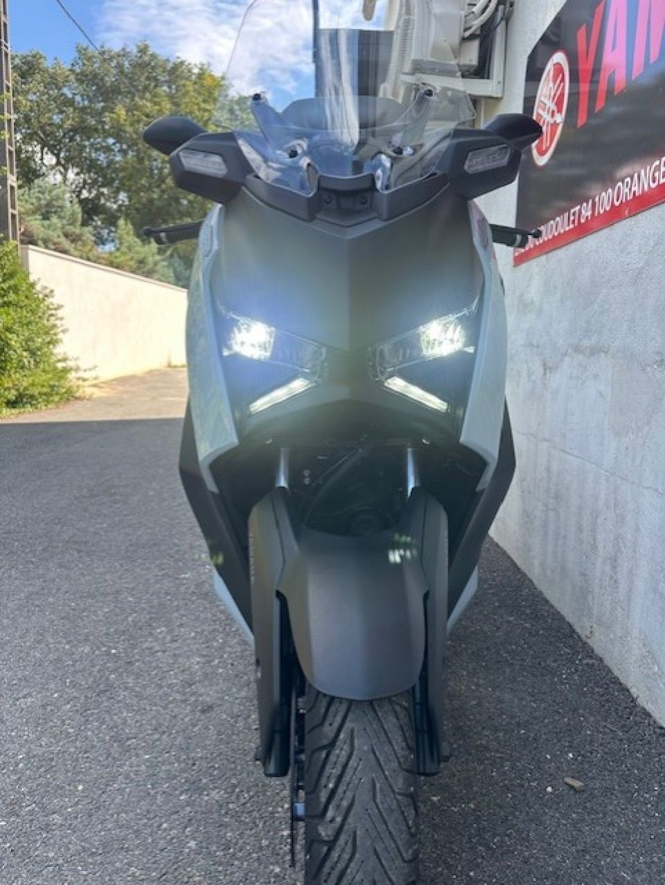 YAMAHA XMAX 125 TECH MAX 4