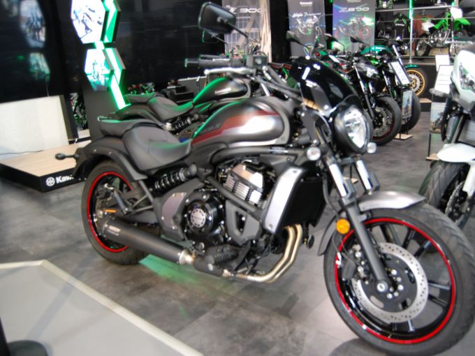 KAWASAKI VULCAN 650 S PERFORMANCE 4