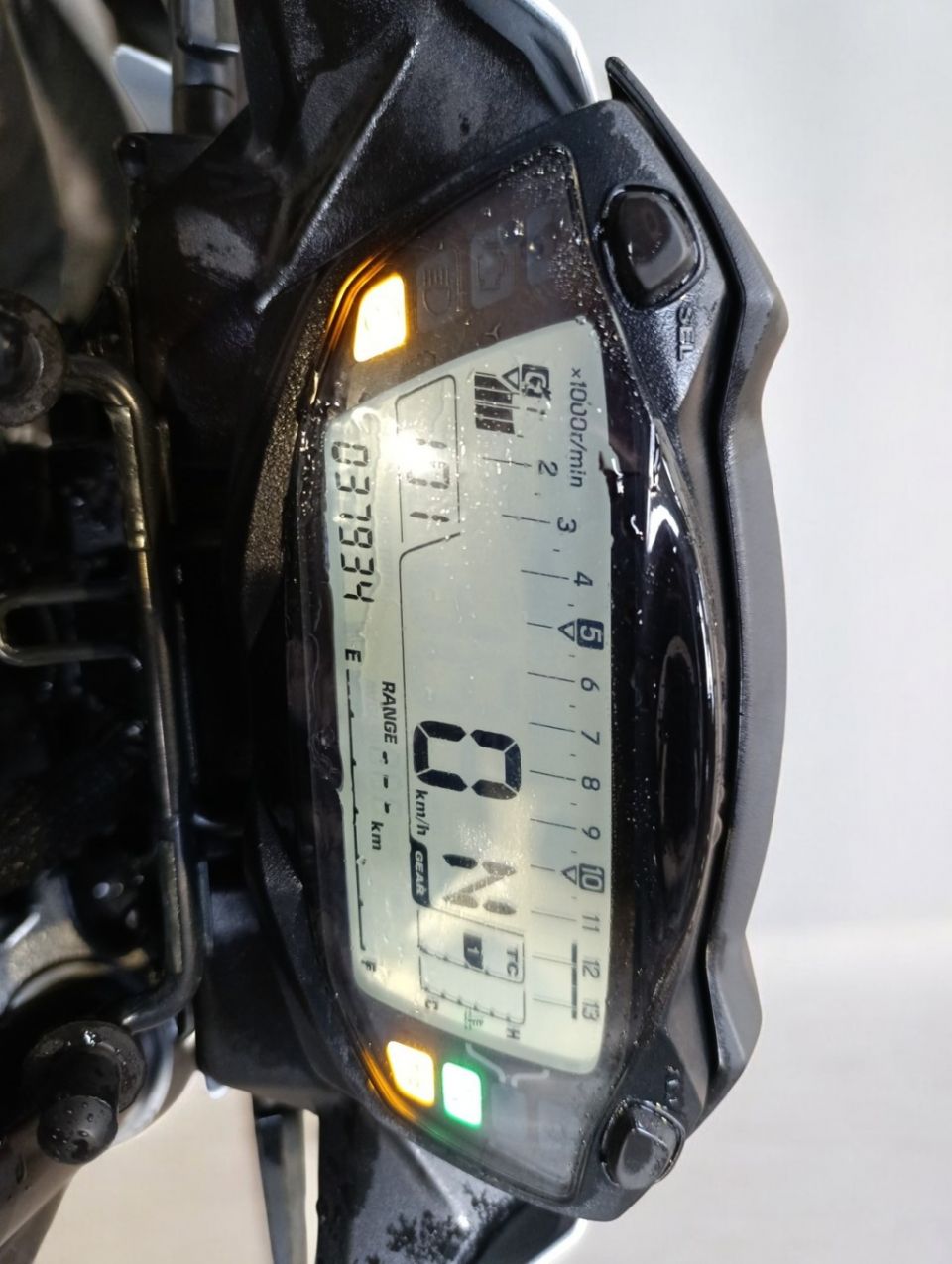 SUZUKI GSX 750 4