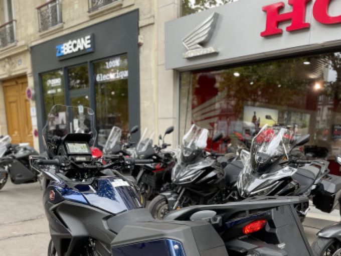 HONDA NT1100 DCT 4