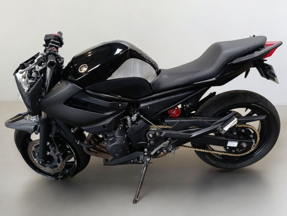 YAMAHA XJ 600 DIVERSION 4