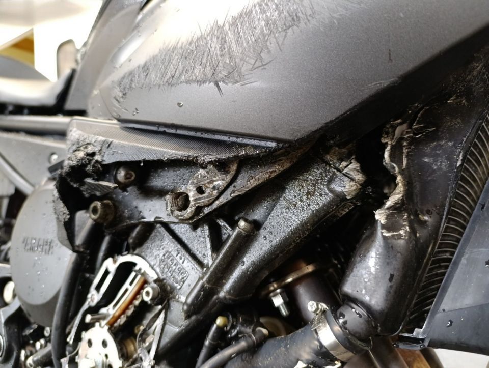 YAMAHA XJ 600 DIVERSION 4