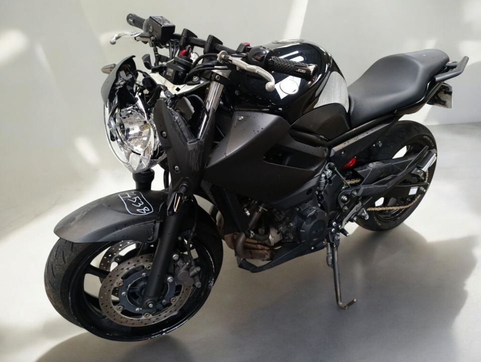 YAMAHA XJ 600 DIVERSION 4