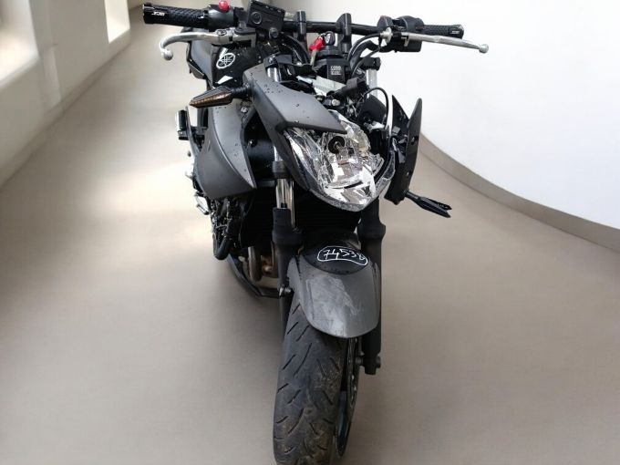 YAMAHA XJ 600 DIVERSION 4