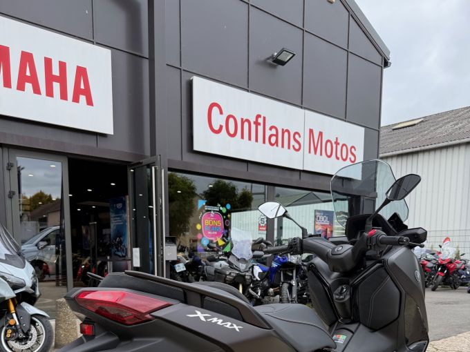 YAMAHA X-MAX 125 TECH MAX 4